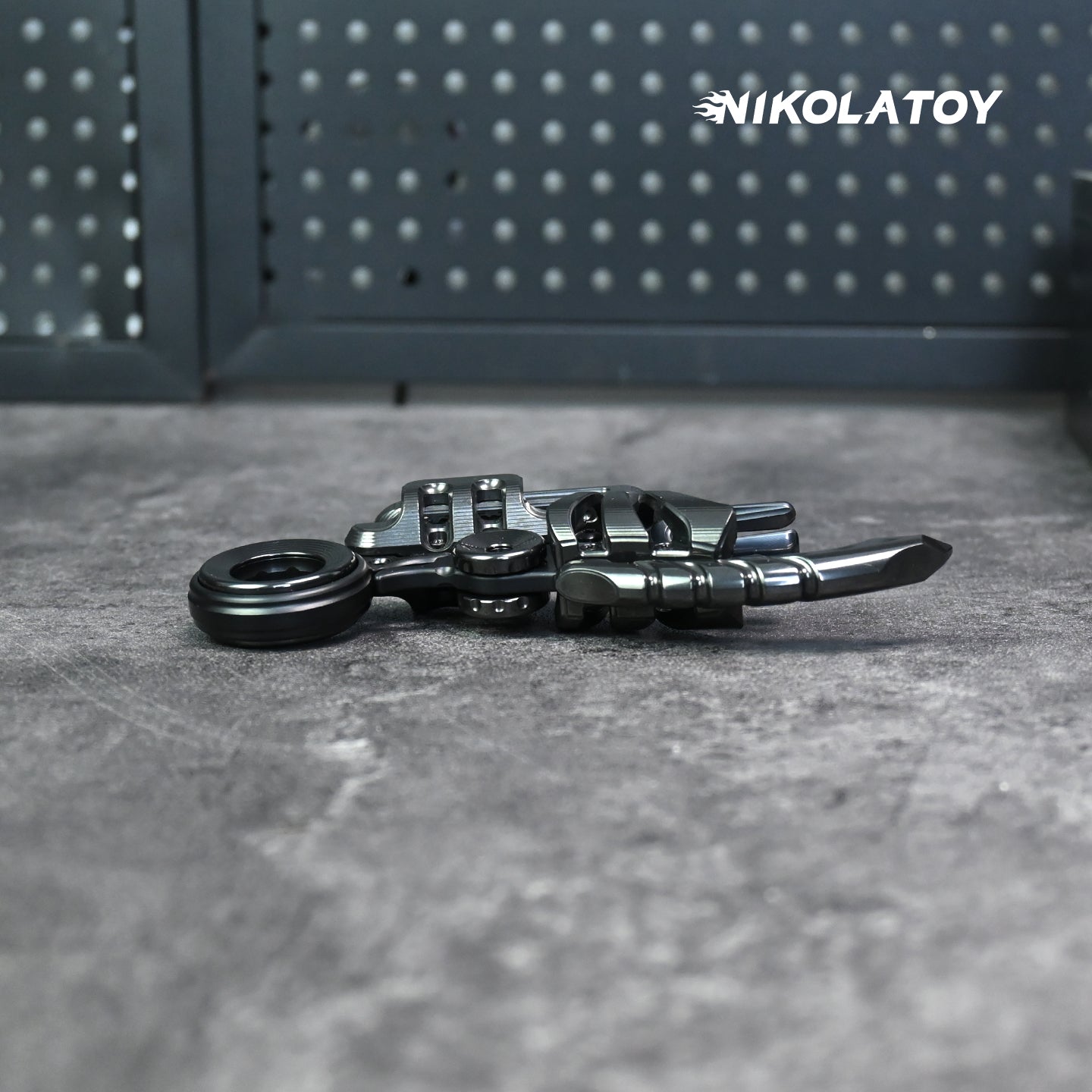 EDC Fidget Toys - Steel Ribs
